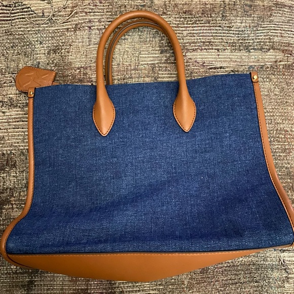 Michael Kors blue and brown logo-print canvas tote. - Picture 5 of 12